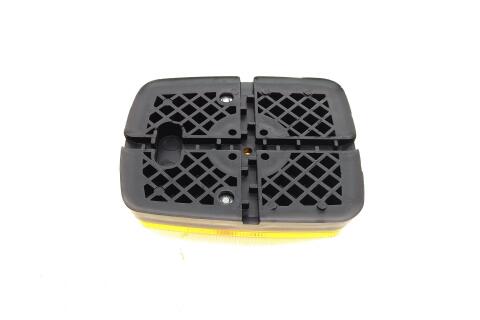 Ліхтар задній (на дах) MB Sprinter/VW LT 96-06 (високий дах) (зверху по краю) (жовтий) Ліхтар задній (на дах) MB Sprinter/VW LT 96-06 (високий дах) (зверху по краю) (жовтий)