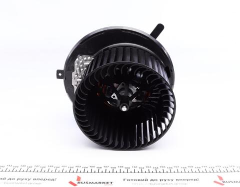 Моторчик печки VW Caddy III 04-15/IV 15-