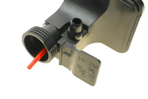 Бачок расширительный BMW 3 (E46)/X5 (E53) 97-07 (N42/M47/M52/M54) Бачок расширительный BMW 3 (E46)/X5 (E53) 97-07 (N42/M47/M52/M54)