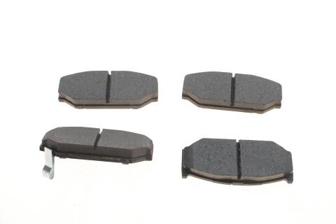 Колодки тормозные (передние) Suzuki Swift 89-/Changan CX20 10-