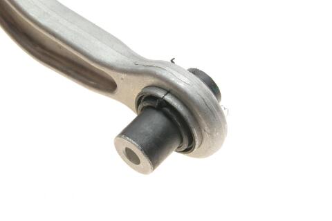 Важіль підвіски (задній) (R) BMW 5 (E60/61)/7 (E65-E67) 01-10 M47/M54/M57/N43/N47/N52/N62 Важіль підвіски (задній) (R) BMW 5 (E60/61)/7 (E65-E67) 01-10 M47/M54/M57/N43/N47/N52/N62