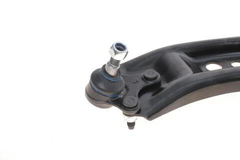 Рычаг подвески (передний/снизу) (L) VW Caddy/Golf/Touran/Skoda Octavia 03-