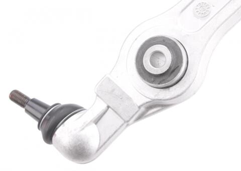 Важіль підвіски (передній/знизу/спереду) Audi A4/A6/A8/Skoda Super B/VW Passat 1.6-4.2 94-08