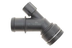 Фланець системи охолодження VW Golf IV 97-06 Фланець системи охолодження VW Golf IV 97-06