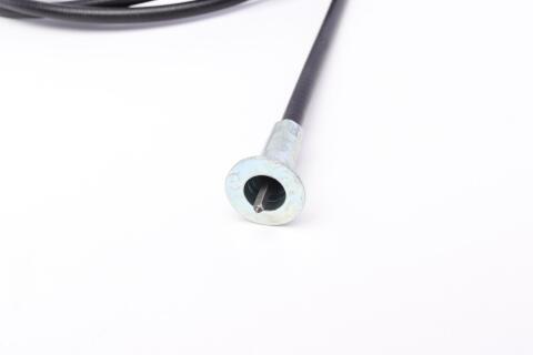 Трос спидометра Ford Sierra 82-93 (2765 мм) Трос спидометра Ford Sierra 82-93 (2765 мм)