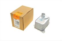 Радіатор масляний VW Golf/Passat/Polo/Touran 2.0 13-