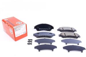 Колодки гальмівні (передні) Suzuki SX4/ Vitara 1.4 T/1.6 14- (з датчиком) (Akebono)