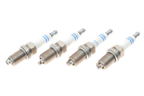 Свічка запалення Daewoo/Honda/Mazda 323/Mitsubishi Lancer/L200 1.6-2.0 92-07 (к-кт) Свічка запалення Daewoo/Honda/Mazda 323/Mitsubishi Lancer/L200 1.6-2.0 92-07 (к-кт)