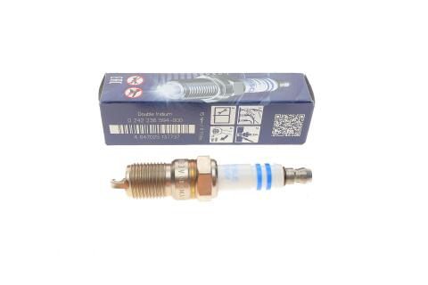 Свеча зажигания Ford Focus/Volvo S80/S40 1.8/2.0i 04-12
