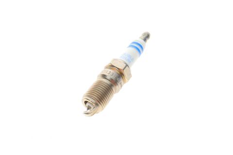 Свеча зажигания Ford Focus/Volvo S80/S40 1.8/2.0i 04-12
