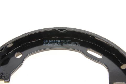 Колодки ручника MB M-class (W163)/Chrysler 300 98- (183x31) (к-кт) Колодки ручника MB M-class (W163)/Chrysler 300 98- (183x31) (к-кт)