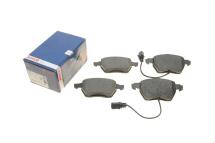 Колодки тормозные (передние) Audi A4/A6/Skoda Superb/VW Passat 1.9TDI/2.5TDI 96-(с датчиками)