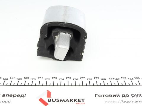 Подушка КПП MB E-Class W212/S212, OM651, 09-15