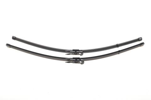 Щітки склоочисника безкаркасні (680/680mm) Ford Mondeo 14-