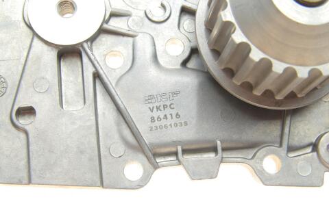Комплект ГРМ + помпа Renault Clio III/Laguna III/Megane III/ Scenic III 1.6 16V 05- (27x132z) Комплект ГРМ + помпа Renault Clio III/Laguna III/Megane III/ Scenic III 1.6 16V 05- (27x132z)