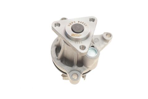 Насос воды Ford C-Max I/Focus II/III/Mondeo III/IV/V/Mazda 3/5/6/CX-7 1.8/2.0/2.3 00-