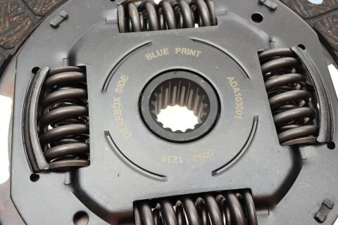 Комплект сцепления Chrysler Voyager 2.5D 00-08 (d=241mm) (+выжимной)