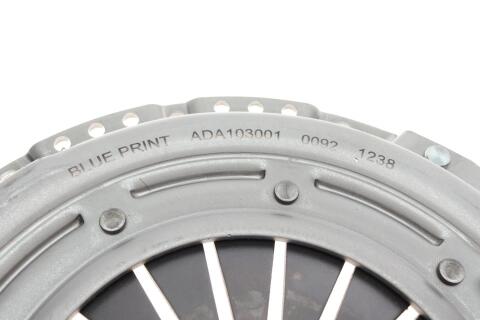 Комплект сцепления Chrysler Voyager 2.5D 00-08 (d=241mm) (+выжимной)