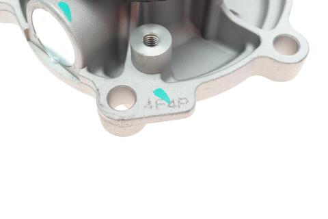 Помпа води Chrysler Voyager IV/ Grand Voyager 2.5-2.8 CRD 00-08