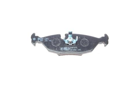 Колодки тормозные (задние) BMW 3 (E30) 82-94/5 (E28) 81-87/6 (E24) 77-89 M10/M20/M21/M30/M40 Колодки тормозные (задние) BMW 3 (E30) 82-94/5 (E28) 81-87/6 (E24) 77-89 M10/M20/M21/M30/M40