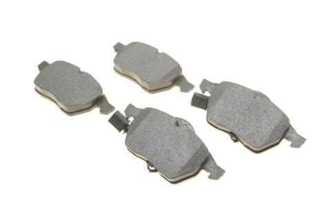 Колодки тормозные (передние) Audi A4/A6/VW Passat 95-