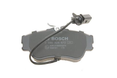 Колодки гальмівні (передні) VW T4 1.9-2.5TDI (Lucas) (з датчиком) Колодки гальмівні (передні) VW T4 1.9-2.5TDI (Lucas) (з датчиком)
