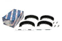 Колодки ручного тормоза MB Sprinter 208-316 96-(с пружинками) (160x40) Колодки ручного тормоза MB Sprinter 208-316 96-(с пружинками) (160x40)