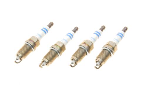 К-кт (4шт) свечей зажигания VW T4 2.8 VR6 00-03