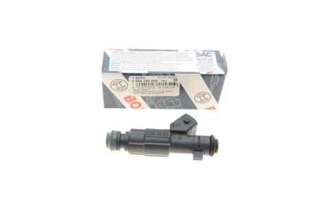 Форсунка топливная Citroen C4/C5/C8/Jumpy/Peugeot 206/307 2.0 16V 99-