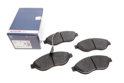 Колодки гальмівні (передні) Citroen Jumper/Fiat Ducato/Peugeot Boxer 06- (+датчик) Колодки гальмівні (передні) Citroen Jumper/Fiat Ducato/Peugeot Boxer 06- (+датчик)