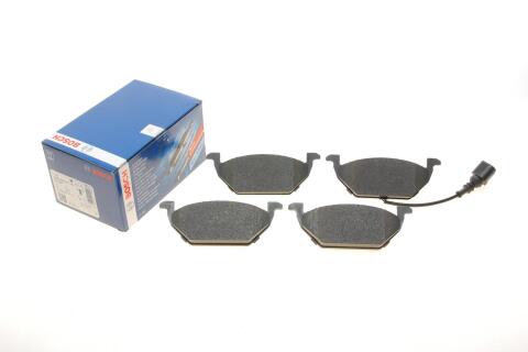 Колодки гальмівні (передні) Audi A3/Skoda Fabia/Octavia 96-13/VW Caddy 04-15/Golf 97- (+датчик)