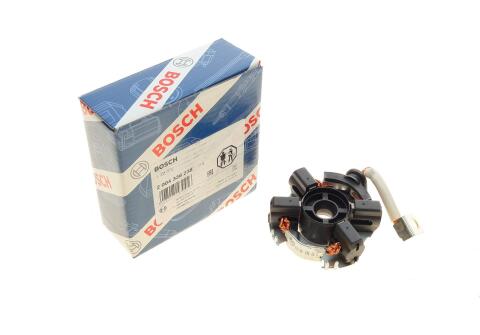 Щеткодержатель стартера Audi 80/90/A4/A6/VW Passat 86-08 Щеткодержатель стартера Audi 80/90/A4/A6/VW Passat 86-08