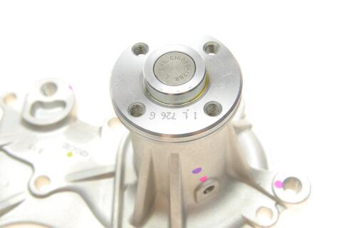Насос воды Suzuki Baleno 1.6/1.8 -02/Swift 1.3/1.6 89-01/Vitara 1.6 -99