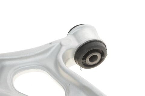 Важіль підвіски (передній/знизу) (L) Ford Focus III/C-Max II 10-