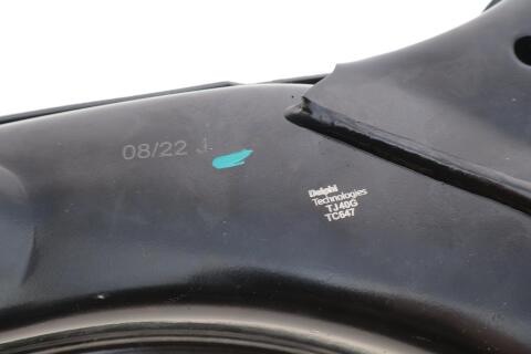 Важель передн.лев.Daewoo Lanos, Kadett E 84- Важель передн.лев.Daewoo Lanos, Kadett E 84-