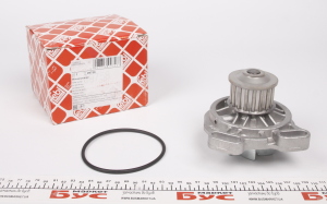 Помпа води VW T4 2.4D 90- (18z)