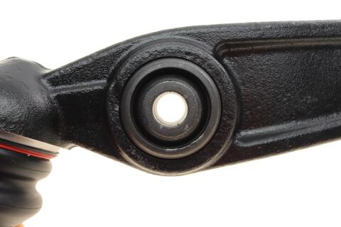 Важіль підвіски (передній/знизу) (R) BMW X5 (F15)/X6 (F16) 13-18