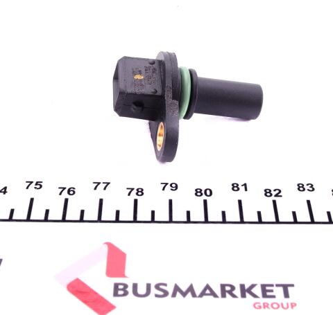 Датчик швидкості обертання валу АКПП VW Caddy II 1.6 95-00/T4 1.9D-2.8VR6 90-03 Датчик швидкості обертання валу АКПП VW Caddy II 1.6 95-00/T4 1.9D-2.8VR6 90-03