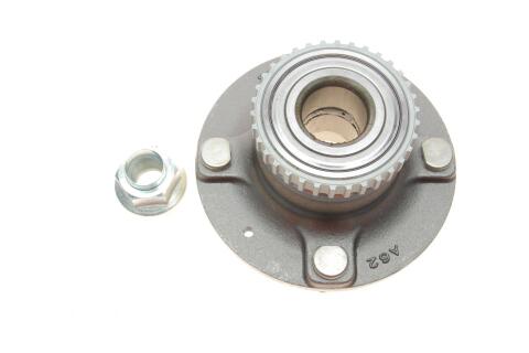 SKF CHEVROLET Підшипник маточини Tacuma 00-