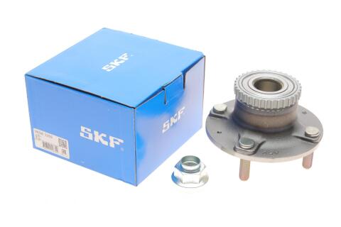 SKF CHEVROLET Підшипник маточини Tacuma 00-