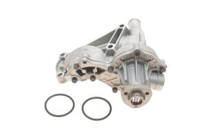 SKF VW Помпа води з корпусом Audi A4/6, Passat 1.8 95-