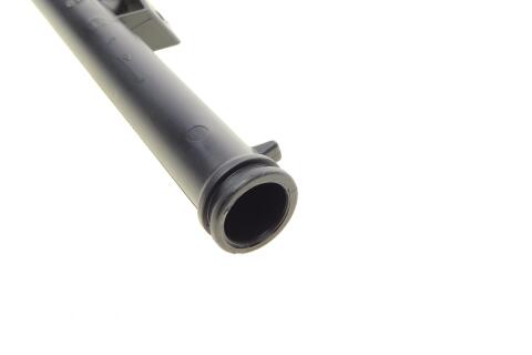 Патрубок системы охлаждения Renault Kangoo 1.6 16V 01-