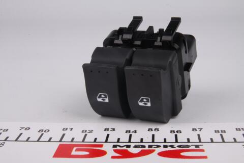 Кнопка стеклоподъемника (L) Renault Megane/Trafic 01- (двойная) Кнопка стеклоподъемника (L) Renault Megane/Trafic 01- (двойная)