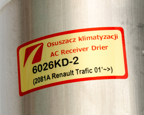 Осушувач кондиціонера (впуск/випуск 21.40mm) Renault Trafic II + Opel Vivaro A 06->14 Осушувач кондиціонера (впуск/випуск 21.40mm) Renault Trafic II + Opel Vivaro A 06->14