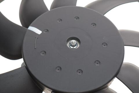 Вентилятор радіатора кондиціонера VW Crafter/MB Sprinter 906 06-