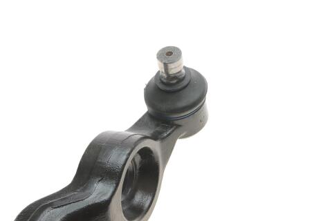 Важіль підвіски (передній/знизу) (R) Audi A6 94-97/Audi 100 90-94 (попереч.) Важіль підвіски (передній/знизу) (R) Audi A6 94-97/Audi 100 90-94 (попереч.)