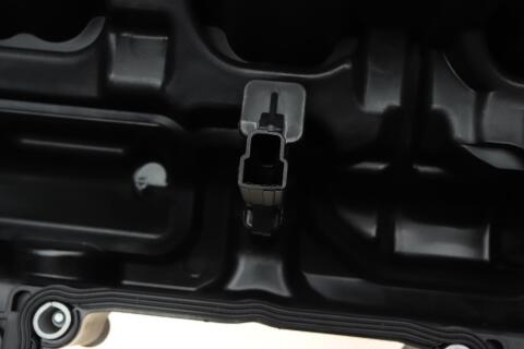 Крышка клапанов BMW 3 (E90)/5 (F10/F11)/X5 (E70/F15/F85) (N55 B30 A) 3.5i 06-