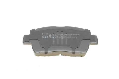 Колодки тормозные (передние) Toyota Corolla 01-08/Prius 00-04/Yaris 99-05