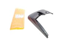 Бризковик (передній) (R) Renault Logan 04-12 Бризковик (передній) (R) Renault Logan 04-12