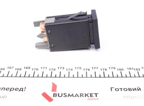 Кнопка аварийной сигнализации VW Passat 96-05 Кнопка аварийной сигнализации VW Passat 96-05